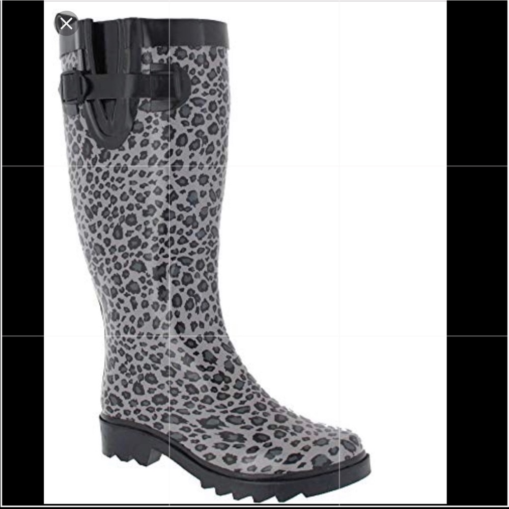 Gray Cheetah Rain Boots